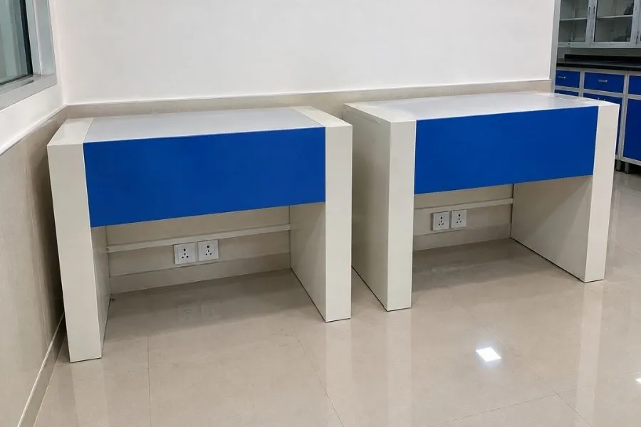 Anti-Vibration Laboratory Table
