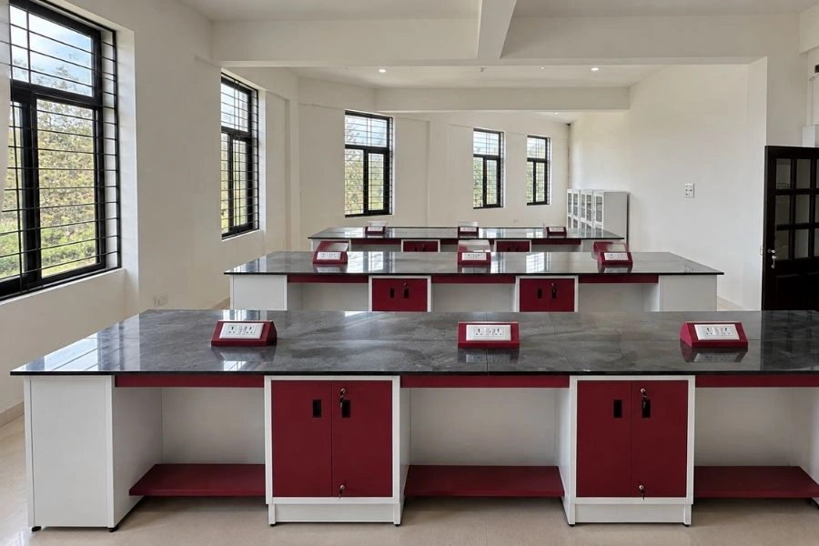 Complete Agricultural Laboratory Setup
