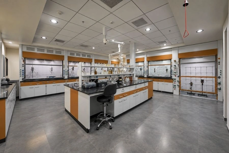 Complete Laboratory Setup